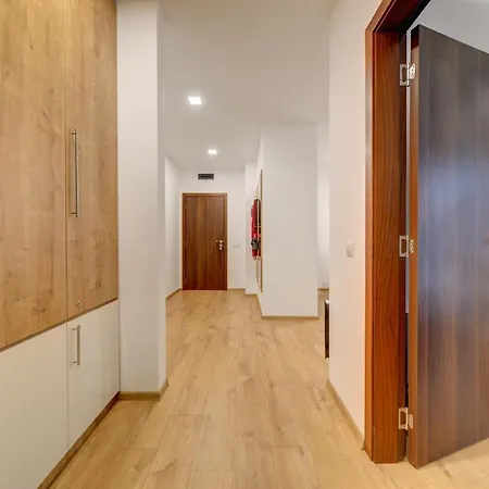 Apartment Lakes / смолянски езера *